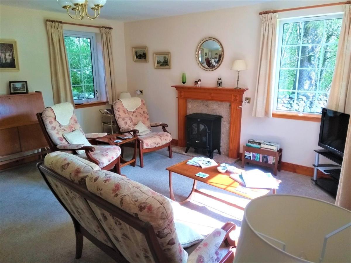 Bridge Of Bennie Cottage Banchory Exterior photo